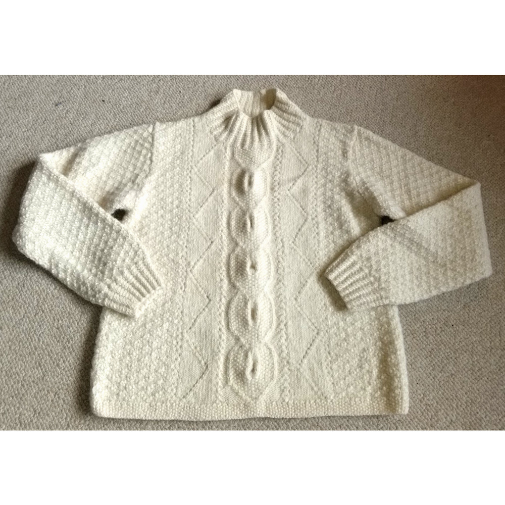 Womens Sweater-FOXGLOVE-IRELAND-ivory 100% alpaca hand knit cable Fisherman-S
